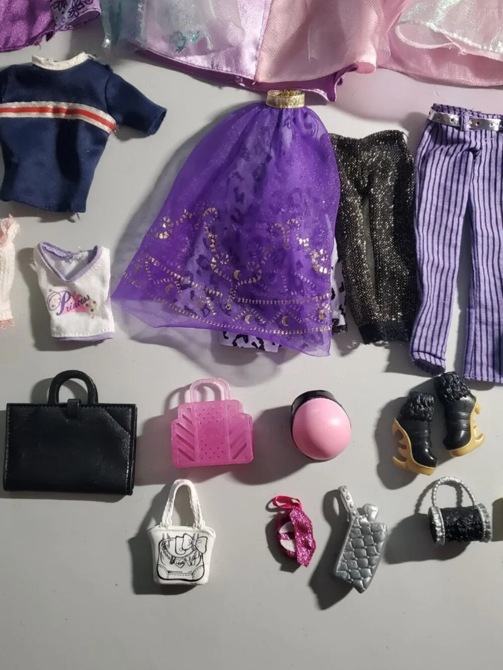Barbie barbies one